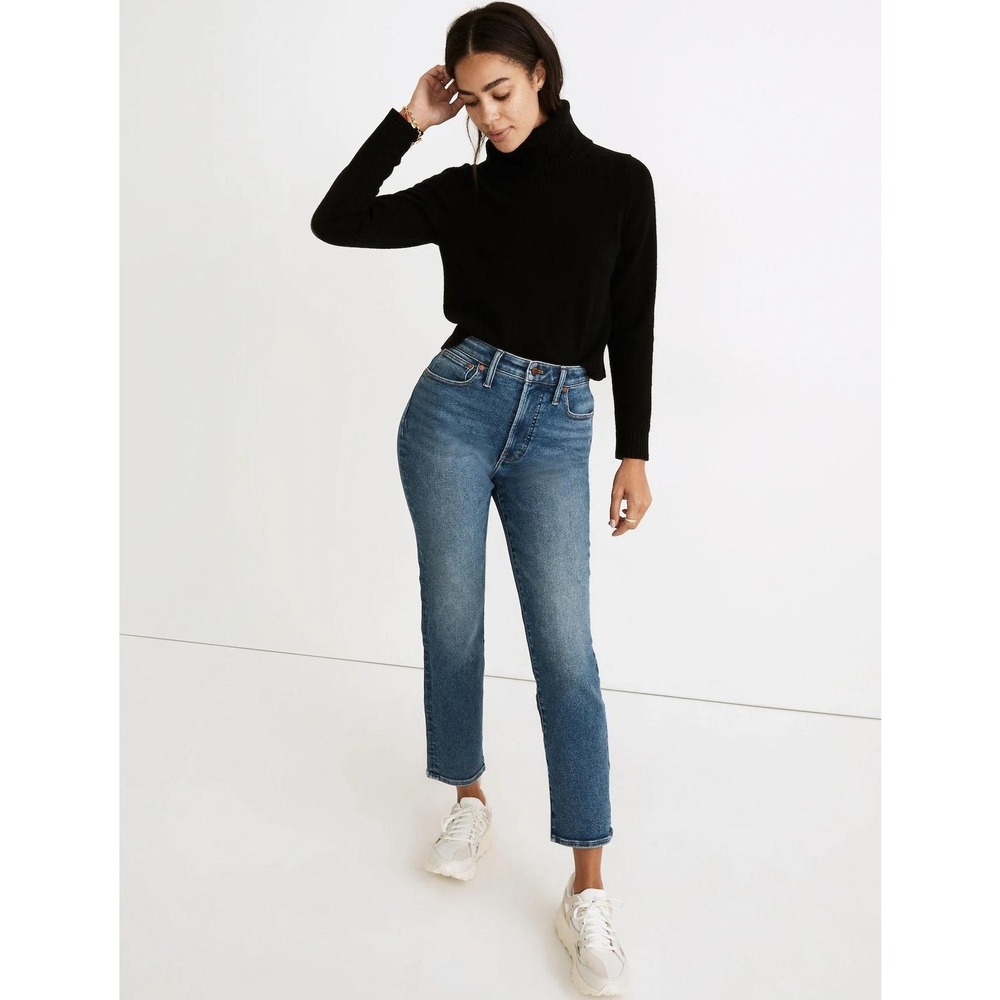 Madewell Women's The Petite Curvy Perfect Vintage Jean Medium Wash Size 31P EUC